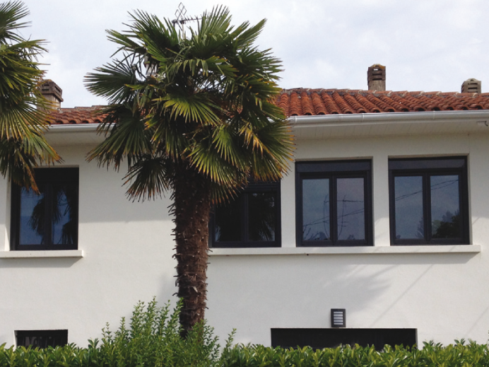 bearn-stores-menuiserie-pvc-01
